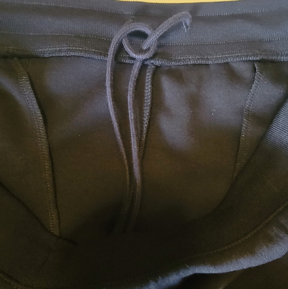 NWT Uniqlo Women's Dry Sweat Pants - Picture 4 of 5